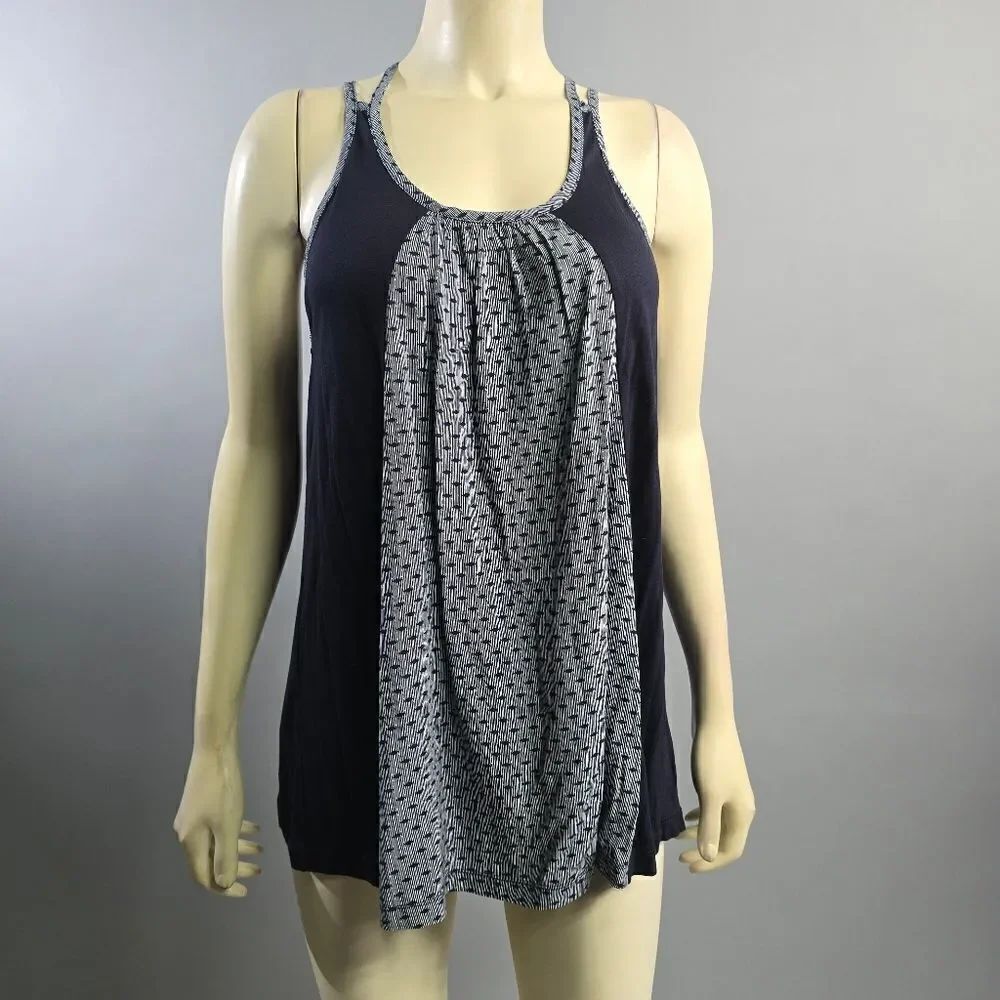 Cabi small top nwt R1